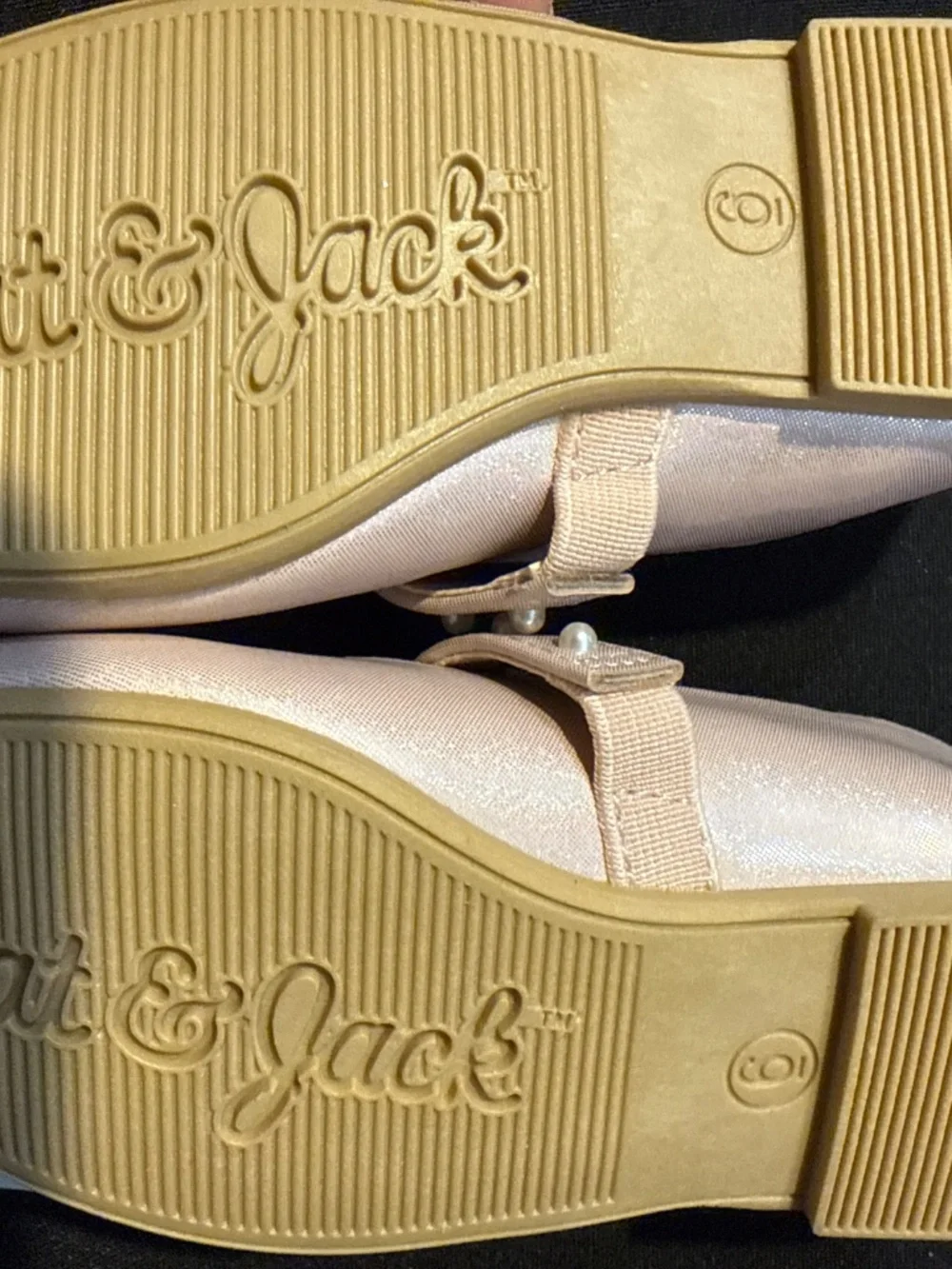 Toddler girls size 6 dress shoes